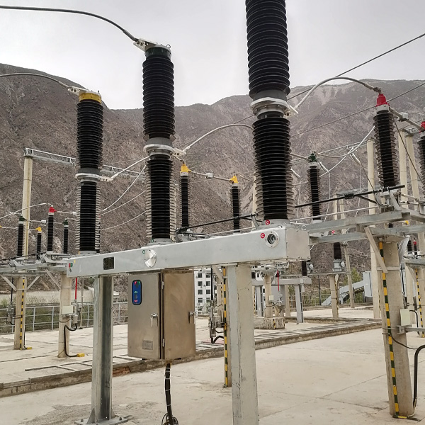 72,5 kV Outdoor Hochspannung SF6 Keramik Säulenschalterschalter